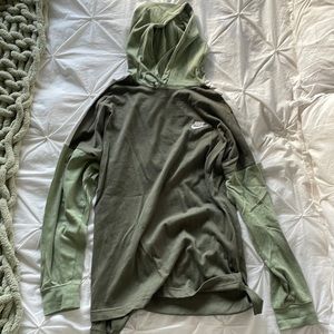 Nike sweatshirt